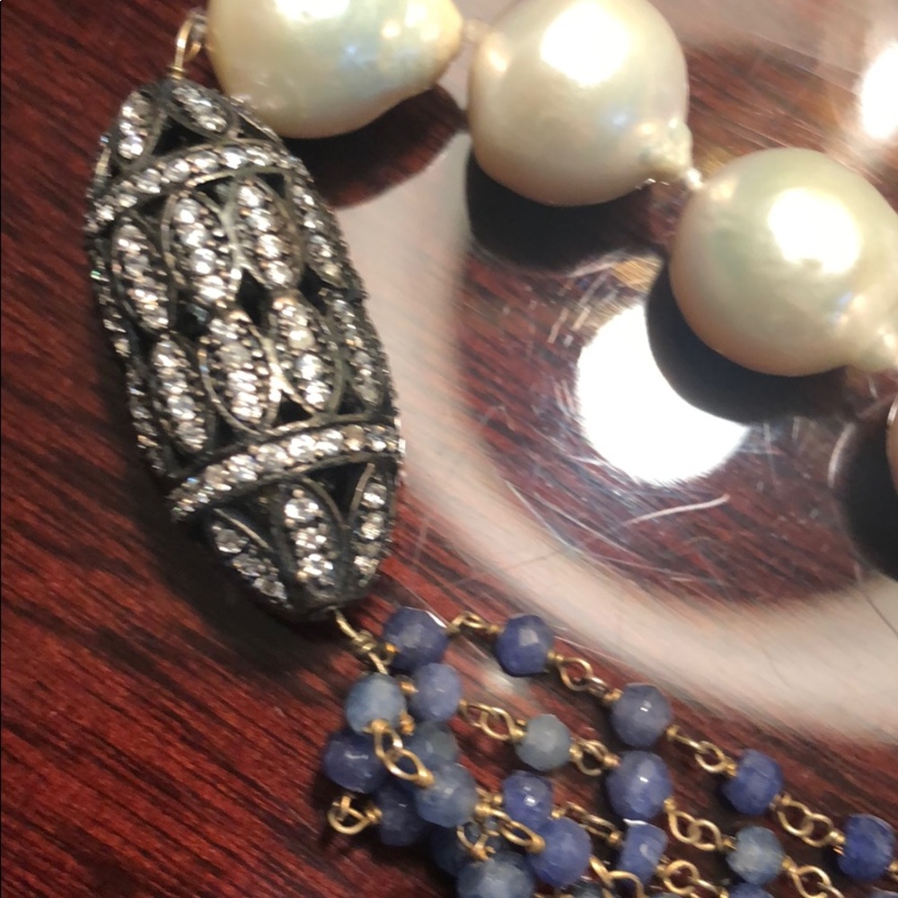 Necklace - Picture 5 of 6